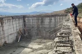 deprem-konutlari-insaatinda-iskele-coktu