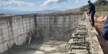 deprem-konutlari-insaatinda-iskele-coktu
