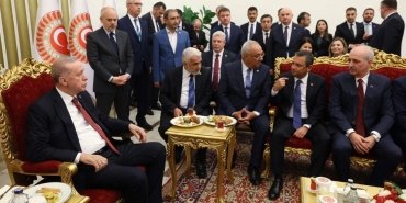 ozgur-ozel-cumhurbaskani-erdogan-ile-gorusme-oncesi-aciklamalarda-bulundu