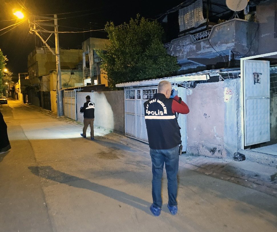 Adana'da Aşk Cinayeti