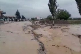 afganistanda-siddetli-yagislar-ve-seller-baghlan-ve-badahsan-kentlerinde-hayat-kayiplari-G4vFCpVY.jpg