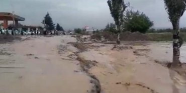 afganistanda-siddetli-yagislar-ve-seller-baghlan-ve-badahsan-kentlerinde-hayat-kayiplari-G4vFCpVY.jpg