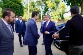 ahmet-davutoglu-ve-ekrem-imamoglu-bulusmasi-cffCnaiz.jpg