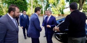 ahmet-davutoglu-ve-ekrem-imamoglu-bulusmasi-cffCnaiz.jpg