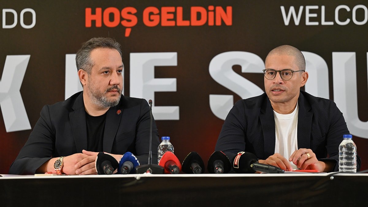 Antalyaspor'un Yeni Teknik Direktörü Alex de Souza