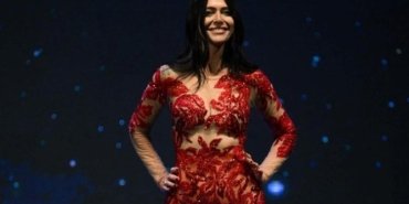 arjantinde-miss-argentina-guzellik-yarismasi-Oq8mkIb7.jpg