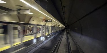 bakirkoy-kayasehir-metro-hattinda-sefer-aksamalari-1nyeFXZJ.jpg