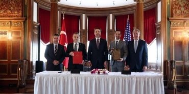 botas-ve-exxonmobil-arasinda-lng-ticareti-isbirligi-anlasmasi-imzalandi-yk71PCum.jpg