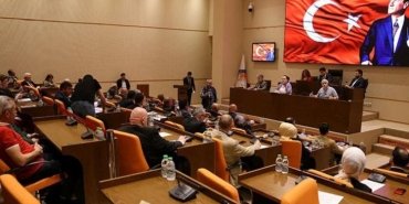 cekmekoy-belediyesi-mayis-ayi-meclis-toplantisi-F2PatGvb.jpg