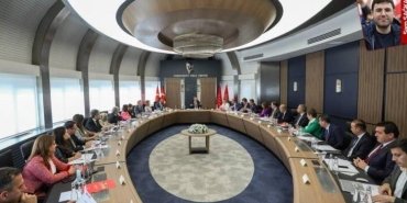 chp-genel-baskani-ozgur-ozelin-degerlendirmesi-eHrZk7dx.jpg