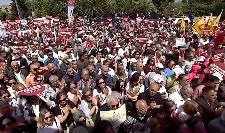 Cumhuriyet Halk Partisi (CHP) İstanbul'da Büyük Eğitim Mitingi Düzenliyor