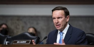 demokrat-senator-chris-murphy-bidenin-israile-silah-yardimlarini-askiya-alma-tehdidi-hakkinda-konustu-wDK7Mjl1.jpg