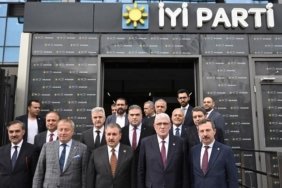 destici-iyi-parti-kongresi-demokrasi-soleni-gibi-gerceklesti-qvbwcH9h.jpg