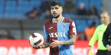 disiplin-ve-tutkuyla-dolu-bir-futbolcu-eren-elmali-YqBvKmKs.jpg