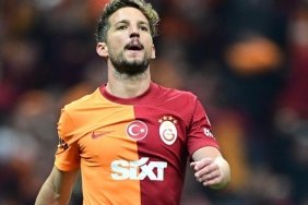 dries-mertens-futbolun-yasayan-efsanesi-s84pmZBt.jpg