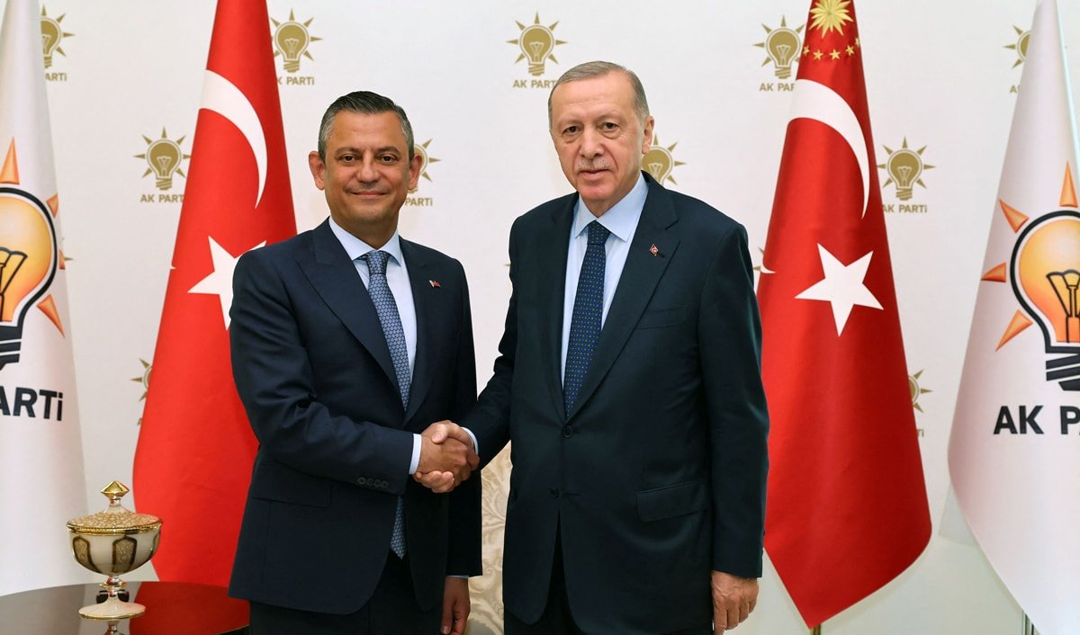 Emin Çölaşan'ın Duyguları