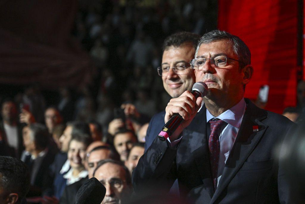 İmamoğlu ve Özel'in Tepkileri