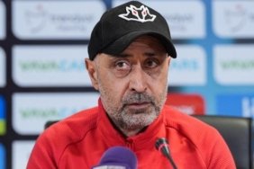 fatih-karagumruk-teknik-direktoru-tolunay-kafkasin-aciklamalari-E5fZp91c.jpg