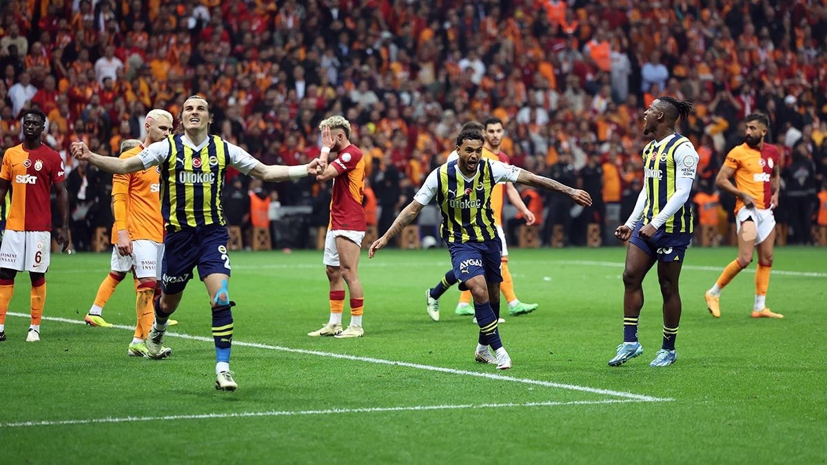 Fenerbahçe'nin Derbi Başarısı ve Unutulmaz Anlar