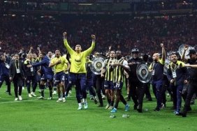 fenerbahce-galatasaray-derbisi-sampiyonluk-yarisinda-son-durum-xpadcylL.jpg