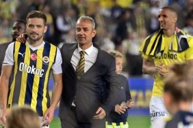 fenerbahcede-sezonun-yildizi-dusan-tadic-ve-en-cok-sure-alan-oyuncu-ferdi-kadioglu-Xs1x43Zm.jpg