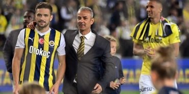 fenerbahcede-sezonun-yildizi-dusan-tadic-ve-en-cok-sure-alan-oyuncu-ferdi-kadioglu-Xs1x43Zm.jpg