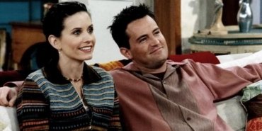 friends-dizisi-ve-matthew-perrynin-olumu-4qKsfikJ.jpg