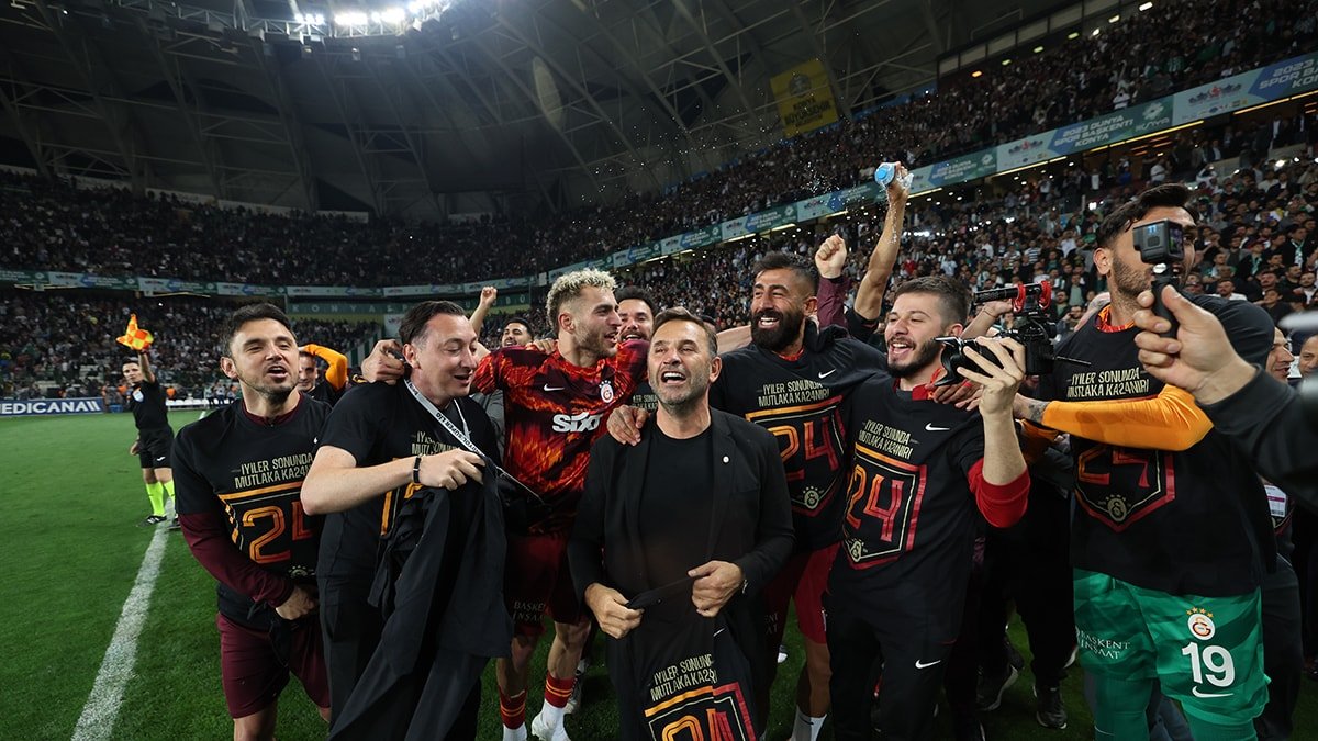 Galatasaray 24. Kez Şampiyon