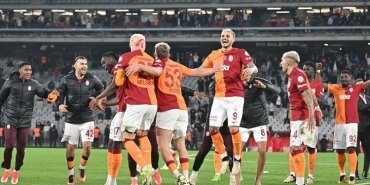 galatasarayin-5-yildizi-parliyor-TjlScA5d.jpg