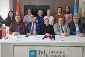iyi-parti-genel-baskan-yardimcisi-ayyuce-turkes-eskisehir-il-baskanligini-ziyaret-etti-HgN9vpBQ.jpg