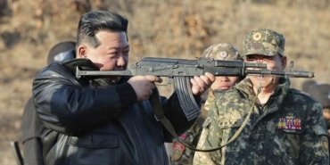 kim-jong-un-kuzey-kore-ulusal-savunma-akademisi-ziyareti-ve-guvenlik-aciklamalari-PnWUCvsq.jpg
