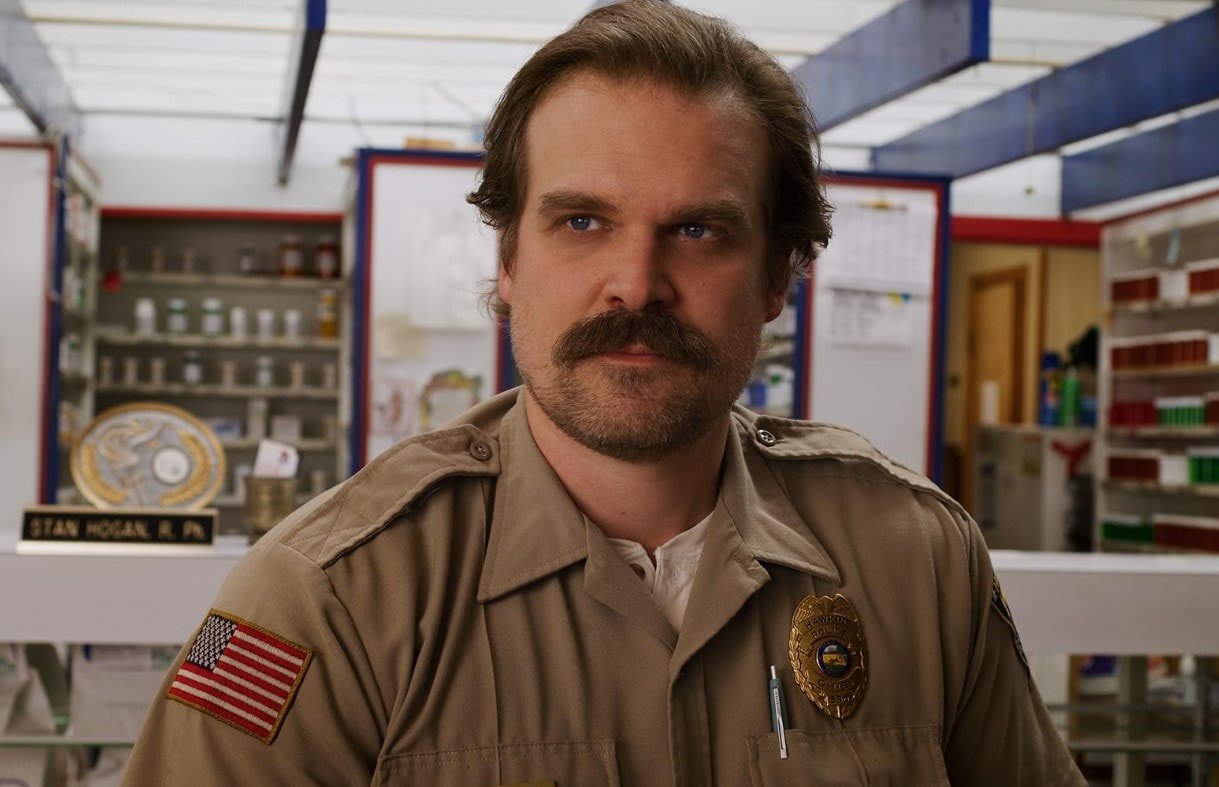 Lily Allen ve David Harbour Telefon Kullanımı Üzerine