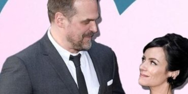 lily-allen-ve-david-harbour-telefon-kullanimi-uzerine-fsFxRFsm.jpg