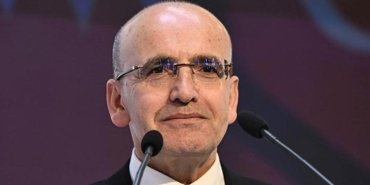 maliye-bakani-simsek-duayen-vergi-ihbar-sistemini-paylasti-IskJvtdM.jpg