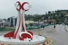 mersinde-bayrak-tartismasi-Rkhf863N.jpg
