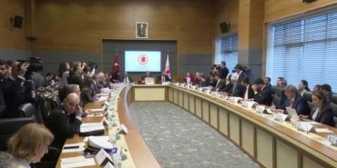 milli-savunma-komisyonu-toplantisi-ve-kanun-teklifi-degerlendirmeleri-AAvEJq2p.jpg