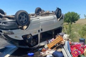 minibus-kaza-yapti-15-kisi-yaralandi-liBH2mBn.jpg