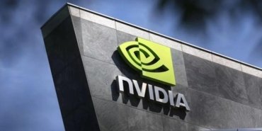 nvidia-2025-mali-yilinda-rekor-gelir-elde-etti-ve-hisse-bolunmesi-duyurdu-OHPBvMWc.jpg