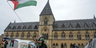 oxford-universitesinde-filistin-protestosu-Cq4B31Ik.jpg