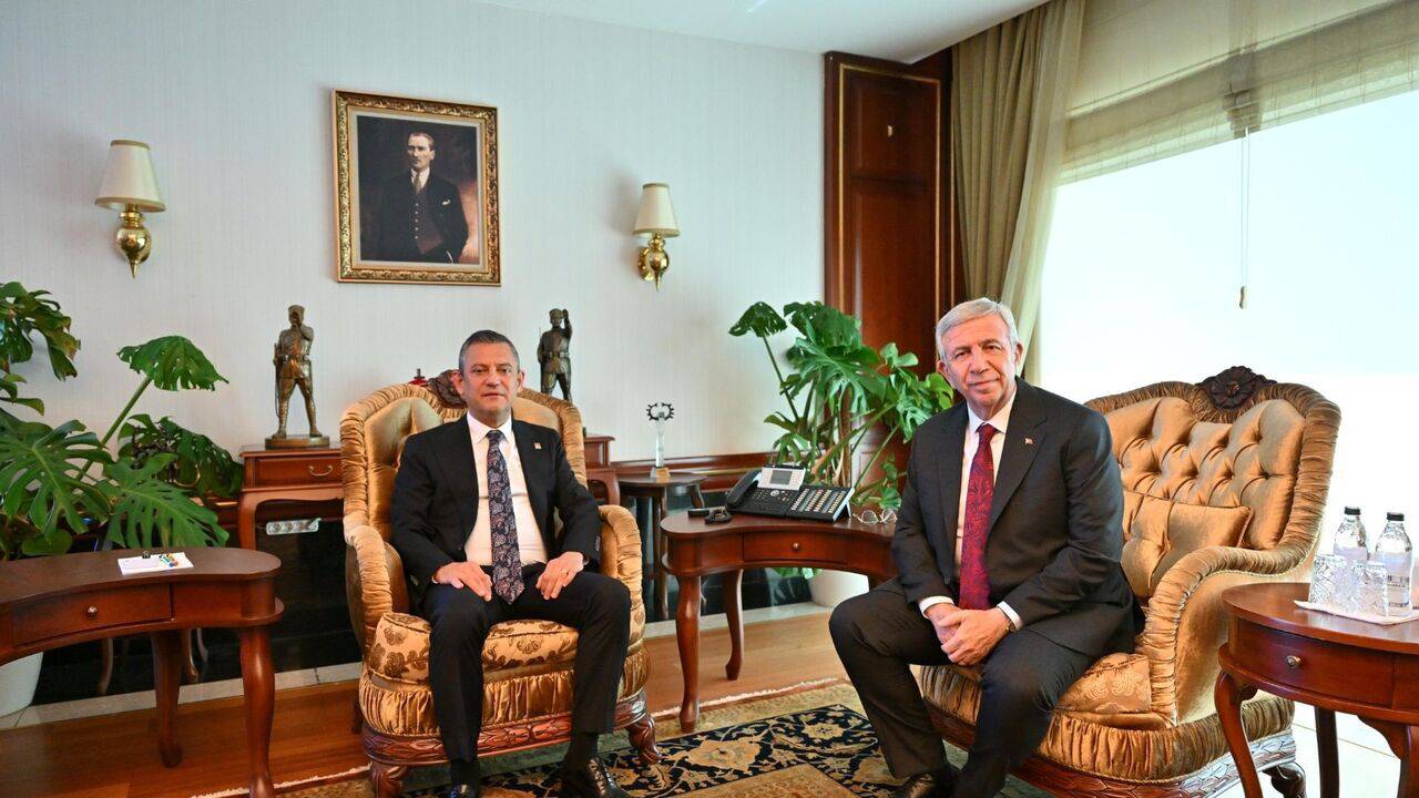ozgur-ozel-den-mansur-yavas-a-ziyaret