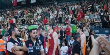 pinar-karsiyaka-galatasaray-ekmasi-maglup-ederek-yari-finale-yukseldi-sszII5Ng.jpg