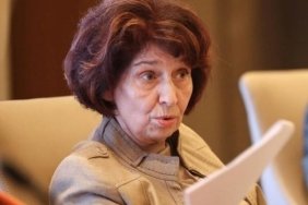 siljanovska-davkova-onculugunde-cumhurbaskanligi-seciminde-one-gecenler-fWhb8HH5.jpg