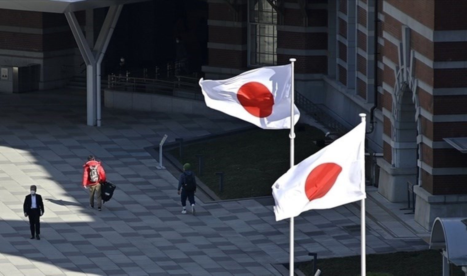 tokyoda-eski-bakanlik-gorevlisine-hapis-cezasi-8aSenUdM.jpg