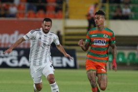 trendyol-super-lig-36-hafta-alanyaspor-1-1-besiktas-maci-ozeti-YiC3L6q2.jpg