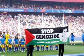 uefa-kadinlar-sampiyonlar-ligi-finalinde-soykirim-protestosu-rrb7wJ3G.jpg