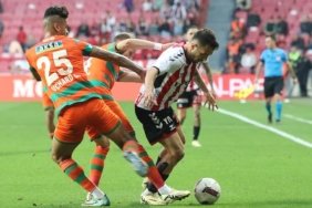 yilport-samsunspor-1-1-corendon-alanyaspor-mac-raporu-ve-onemli-anlar-rIAmacOh.jpg