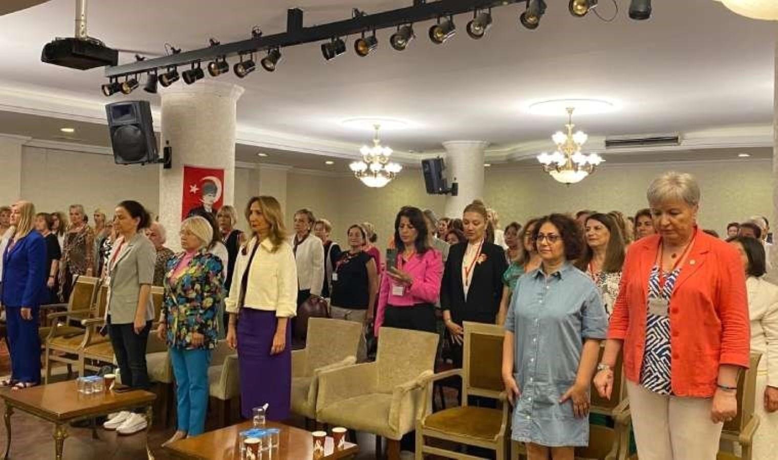 29-ekim-kadinlari-dernegi-2-olagan-genel-kurulu-COMmnT5h.jpg