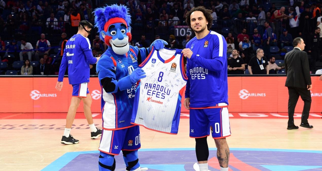 anadolu-efes-spor-kulubu-euroleague-devotion-pazarlama-odullerinde-finalde-R8LPim16.jpg