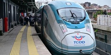 ankara-sivas-yuksek-hizli-tren-hattinda-gecikmeler-ve-guvenlik-sorunlari-QdrRGEjp.jpg