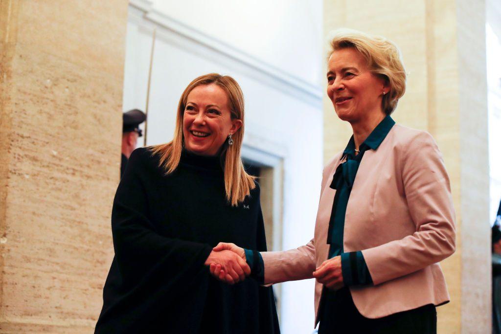 Avrupa Parlamentosu'nda Hangi Gruplar Var?